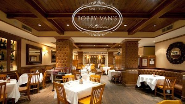 Le restaurant Bobby Van s Steakhouse - 54th Street